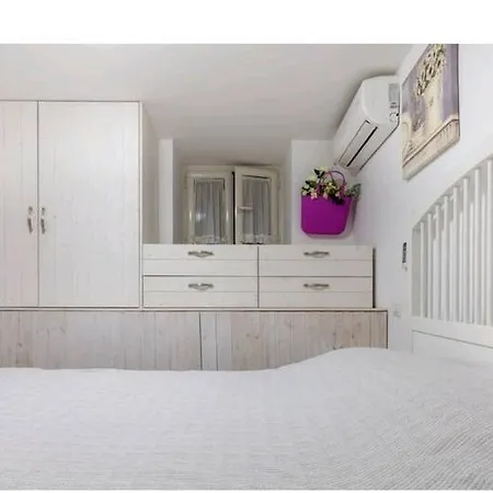 Appartamento Beverello Naples Exterior photo